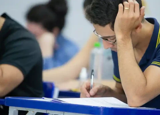 Candidatos respondem prova do Concurso da PM de Sergipe