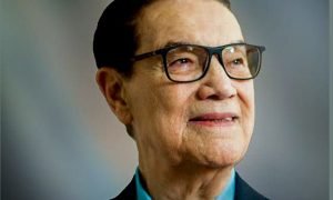 Médium Divaldo Franco morre aos 98 anos, em Salvador